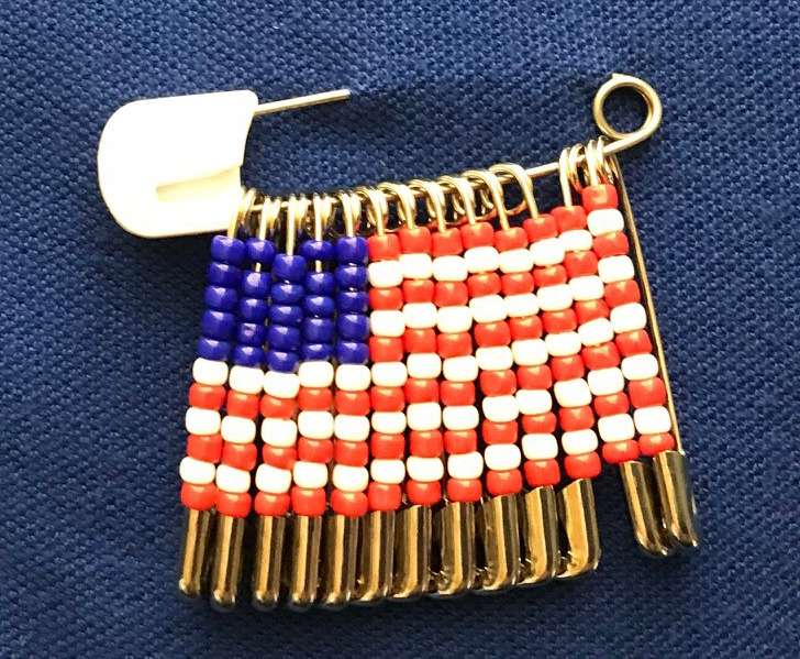 beaded US flag pin